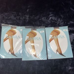 3 Pair Sabra Ultra Sheer Panty Hose Size B Reinforced Panty Top Nude‎ 100% Nylon